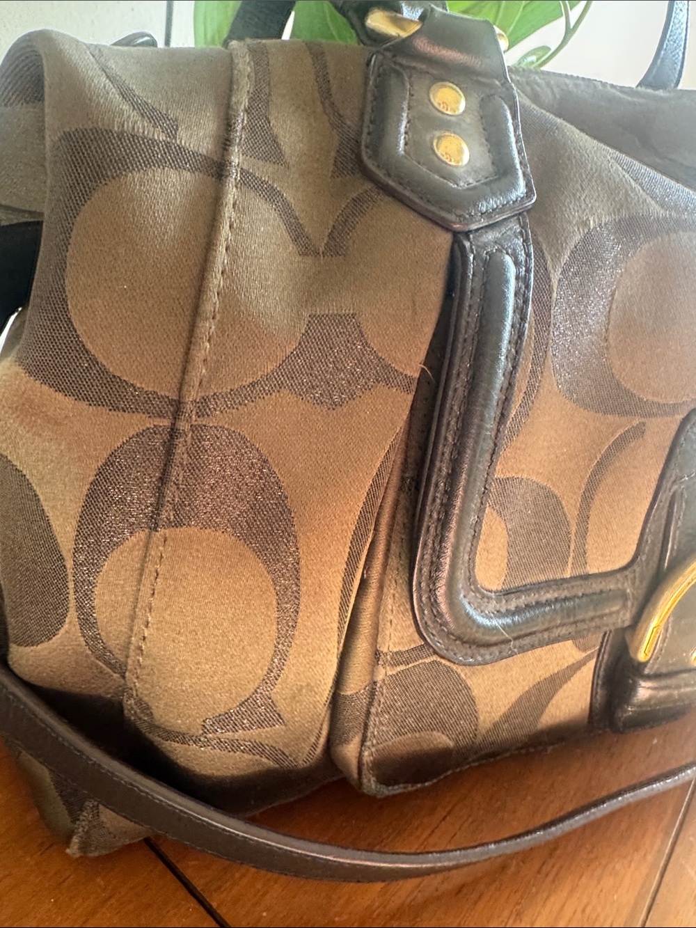 Coach Campbell Signature Metallic Olive Green Canvas Satchel with Leather Trim - Picture 4 of 12